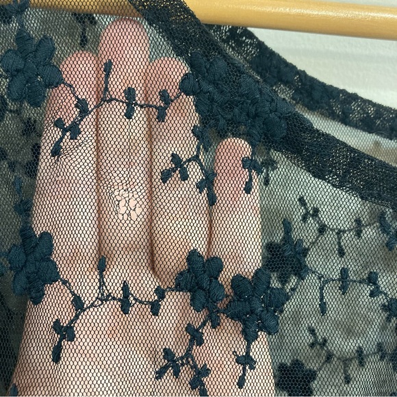 SOLD One Teaspoon Sheer Lace Overlay Chemise Shirt Black Floral Sz 4 - Picture 8 of 9